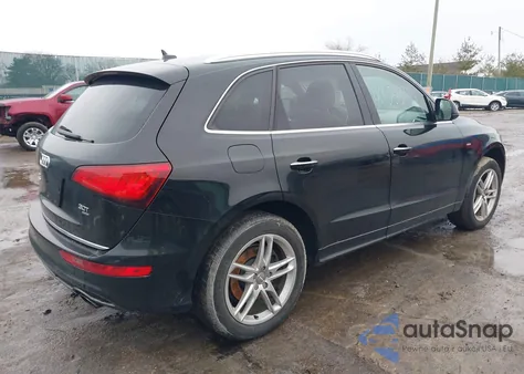 2015 Audi Q5 3.0T Premium Plus z USA, uszkodzony, nr VIN WA1DGAFP3FA011157